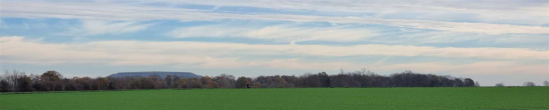 Homepage Winterspaziergang Blick auf Kaliberg